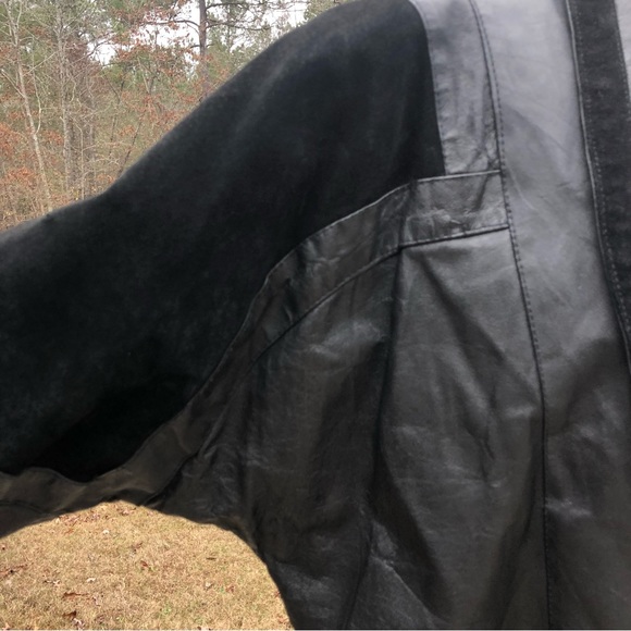 Vintage leather trench coat - Picture 4 of 14